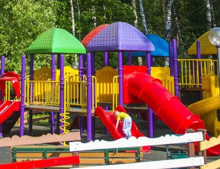 Детские площадки - Дом отдыха «Атлас Парк Отель»